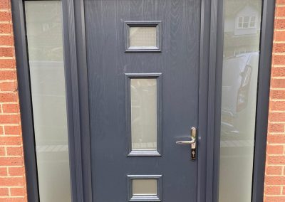 grey composite with side panels sating glass